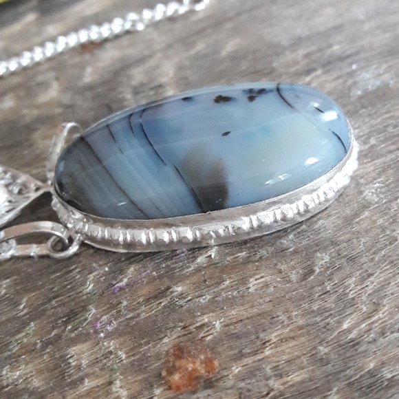 Sterling Silver Agate Necklace - Picture 2 of 8